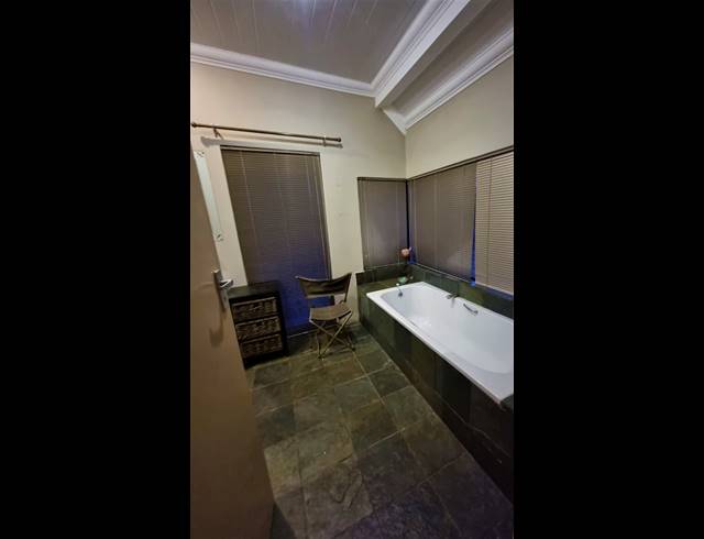4 BEDROOM GATED ESTATE FOR SALE IN MAHLATHINI PRIVATE GAME RESERVE